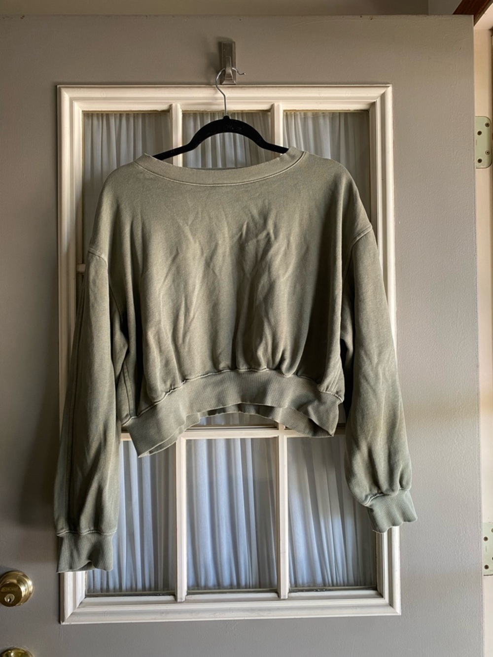 Old Navy Cropped Olive Green Crewneck Sweatshirt